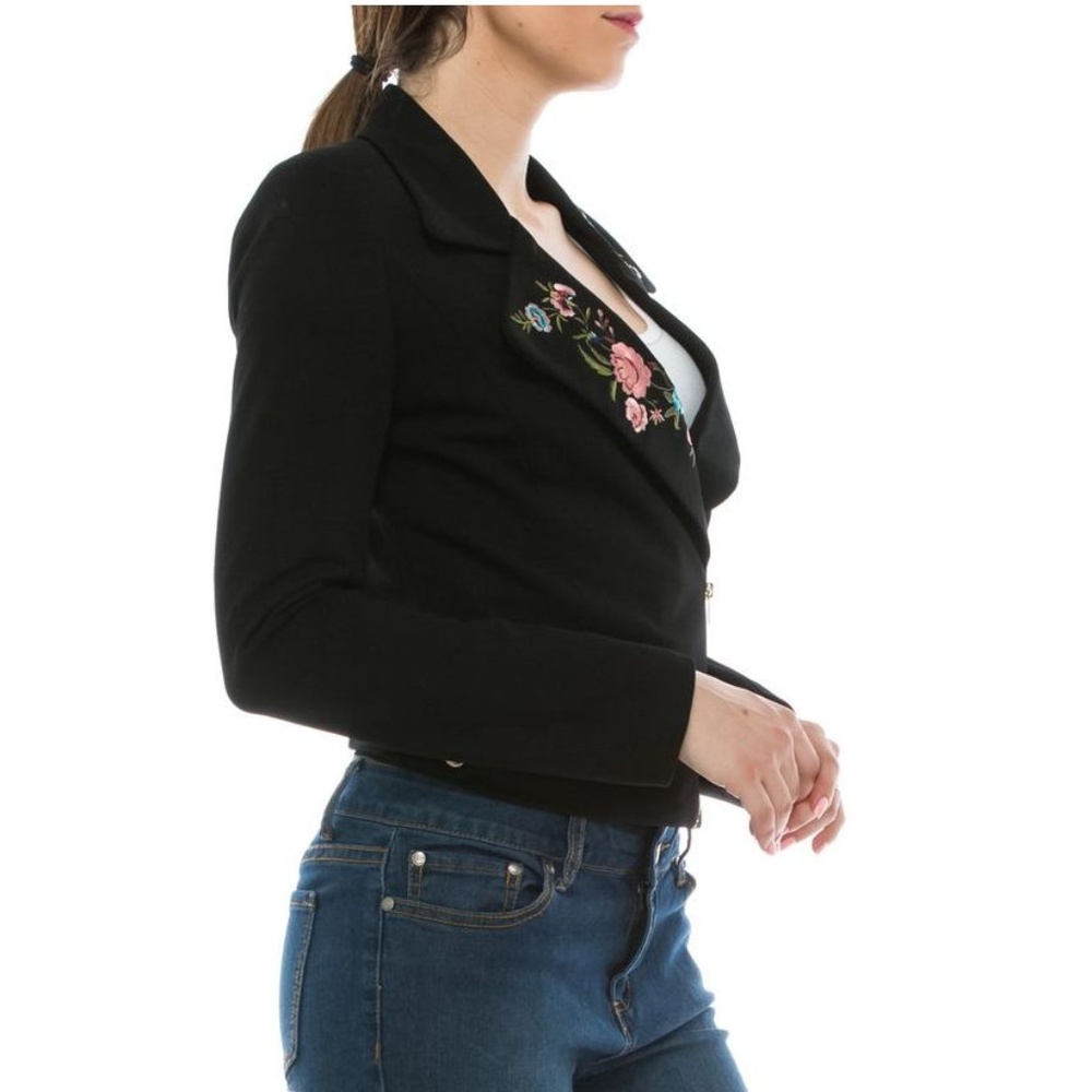 JACKET - Picture 2 of 4